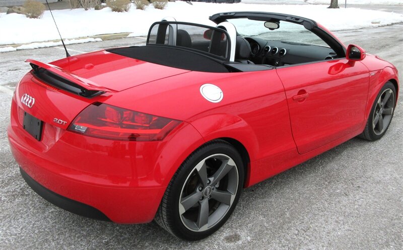 2008 Audi TT 2.0T   - Photo 4 - Bohemia, NY 11716