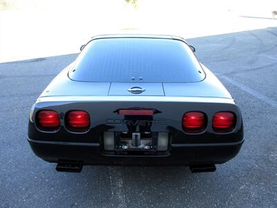 1994 Chevrolet Corvette Coupe   - Photo 22 - Bohemia, NY 11716