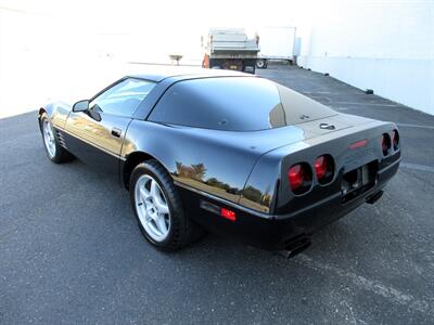 1994 Chevrolet Corvette Coupe   - Photo 25 - Bohemia, NY 11716