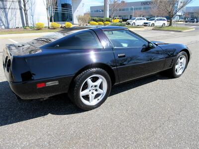 1994 Chevrolet Corvette Coupe   - Photo 20 - Bohemia, NY 11716