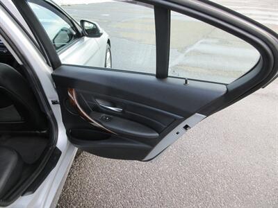 2013 BMW 328i xDrive   - Photo 54 - Bohemia, NY 11716