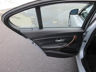 2013 BMW 328i xDrive   - Photo 49 - Bohemia, NY 11716