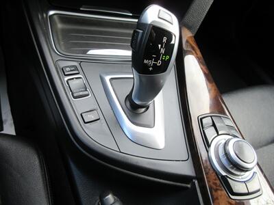 2013 BMW 328i xDrive   - Photo 38 - Bohemia, NY 11716