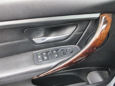 2013 BMW 328i xDrive   - Photo 32 - Bohemia, NY 11716