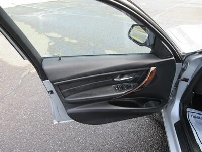 2013 BMW 328i xDrive   - Photo 31 - Bohemia, NY 11716