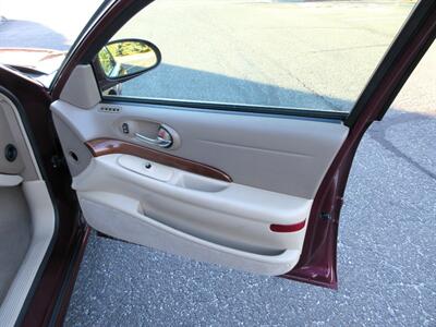 2005 Buick LeSabre Custom   - Photo 49 - Bohemia, NY 11716