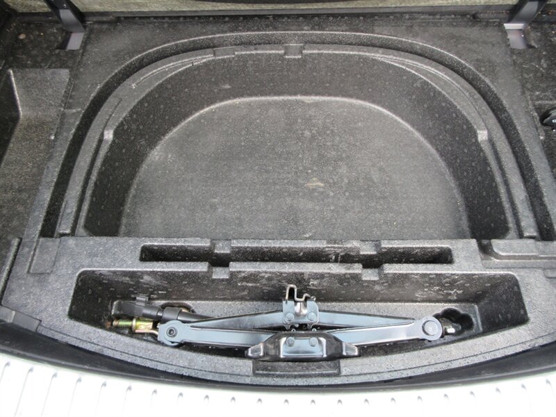 2005 Jaguar X-Type 3.0L Sportwagon   - Photo 63 - Bohemia, NY 11716