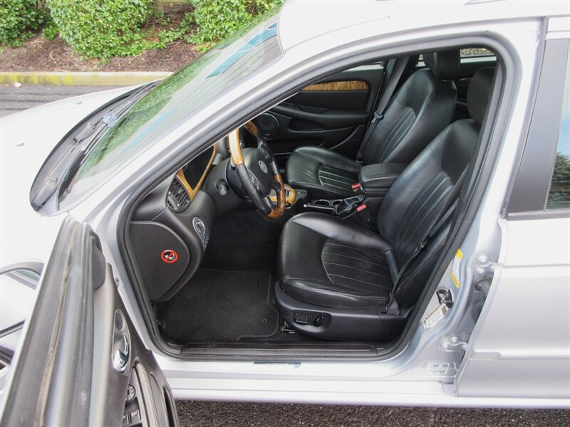 2005 Jaguar X-Type 3.0L Sportwagon   - Photo 35 - Bohemia, NY 11716