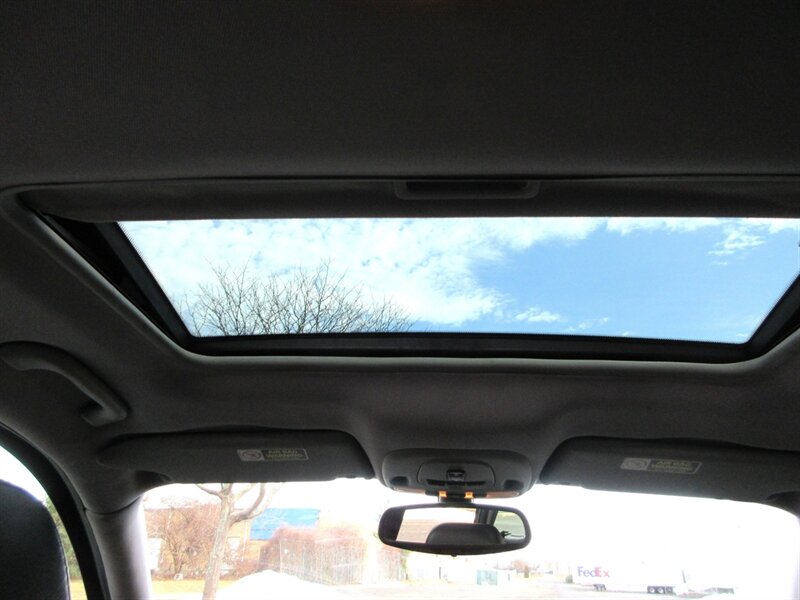 2005 Jaguar X-Type 3.0L Sportwagon   - Photo 52 - Bohemia, NY 11716