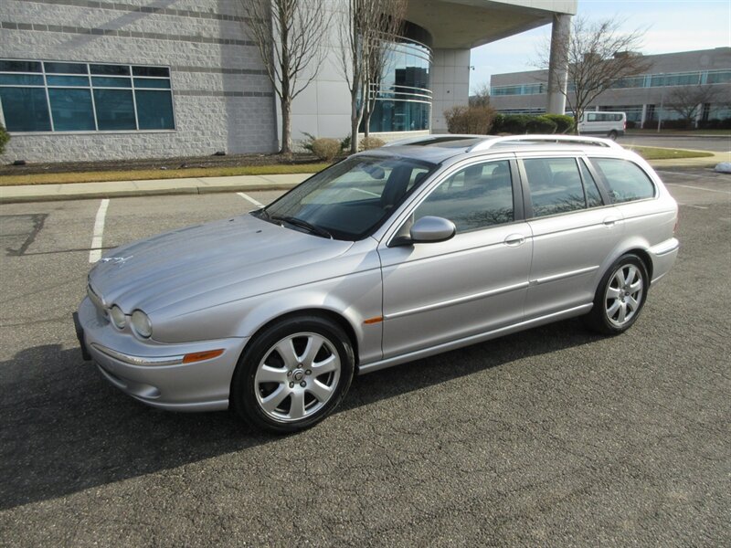 2005 Jaguar X-Type 3.0L Sportwagon   - Photo 9 - Bohemia, NY 11716