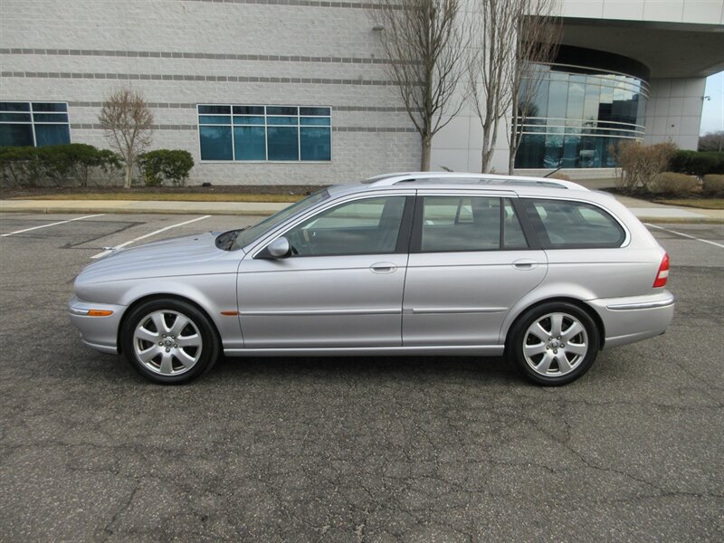 2005 Jaguar X-Type 3.0L Sportwagon   - Photo 11 - Bohemia, NY 11716