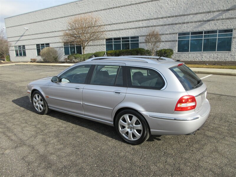 2005 Jaguar X-Type 3.0L Sportwagon   - Photo 7 - Bohemia, NY 11716