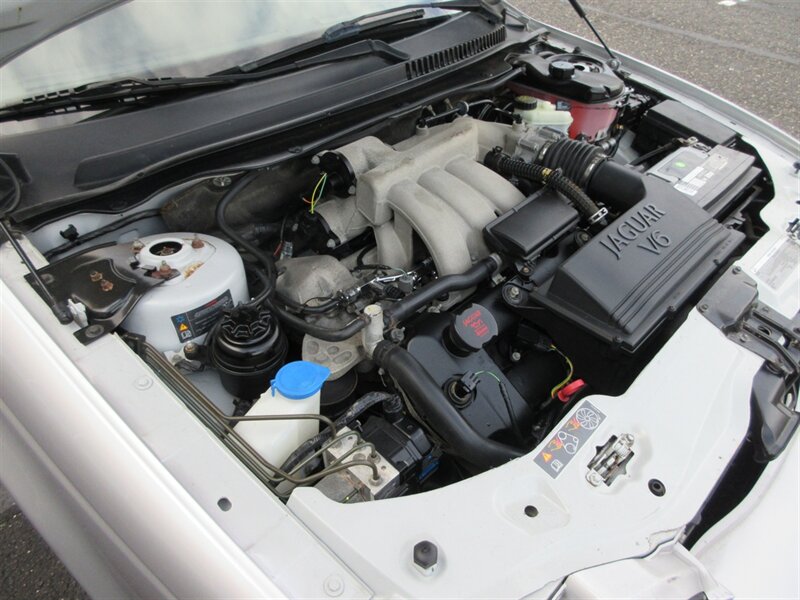 2005 Jaguar X-Type 3.0L Sportwagon   - Photo 71 - Bohemia, NY 11716