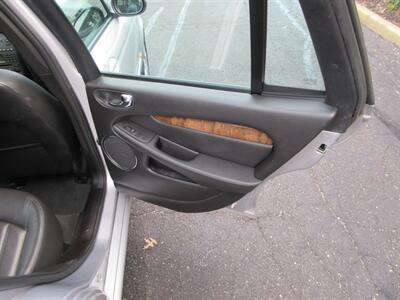 2005 Jaguar X-Type 3.0L Sportwagon - Photo 58 - Bohemia, NY 11716