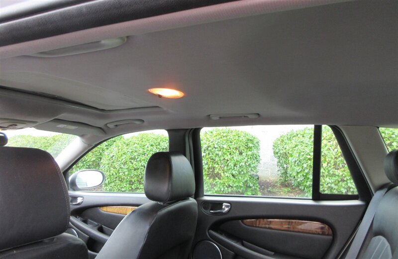 2005 Jaguar X-Type 3.0L Sportwagon   - Photo 48 - Bohemia, NY 11716