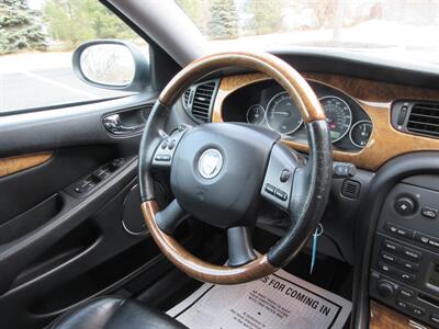 2005 Jaguar X-Type 3.0L Sportwagon - Photo 37 - Bohemia, NY 11716