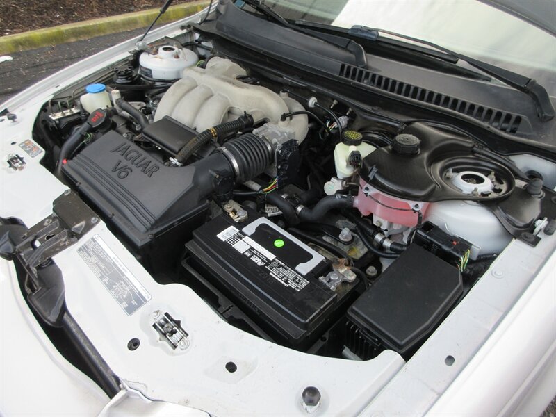 2005 Jaguar X-Type 3.0L Sportwagon   - Photo 69 - Bohemia, NY 11716