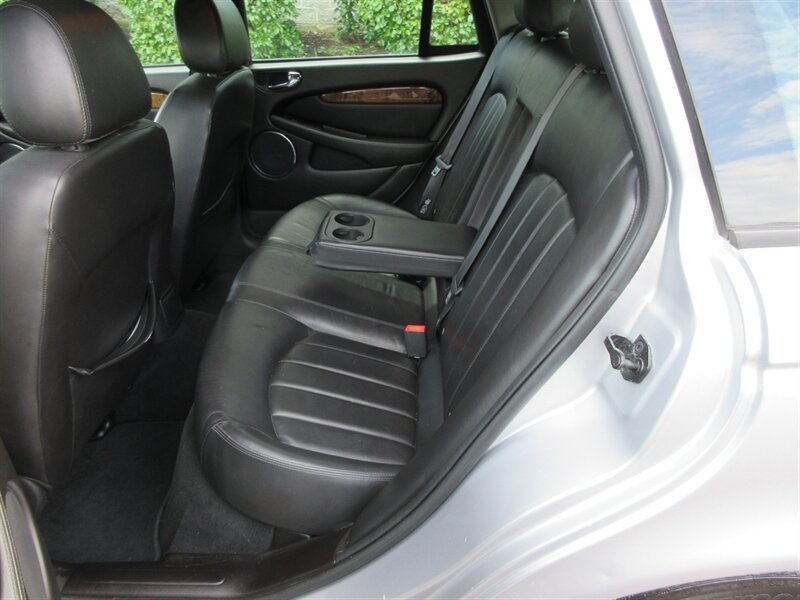 2005 Jaguar X-Type 3.0L Sportwagon   - Photo 55 - Bohemia, NY 11716