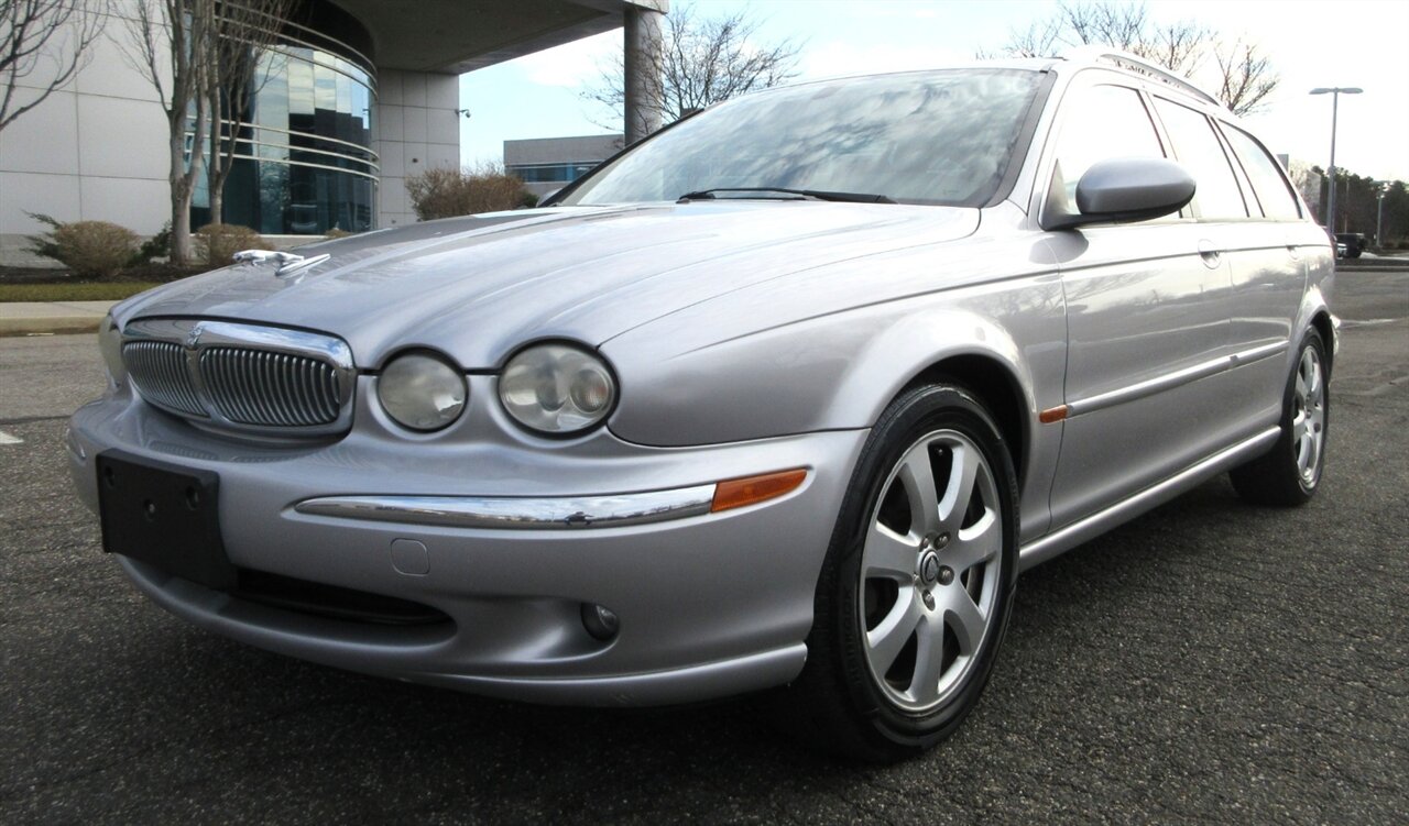 2005 Jaguar X-Type Base's photo