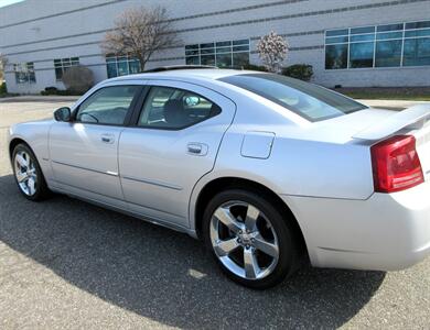 2008 Dodge Charger R/T   - Photo 23 - Bohemia, NY 11716