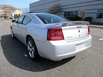 2008 Dodge Charger R/T   - Photo 3 - Bohemia, NY 11716