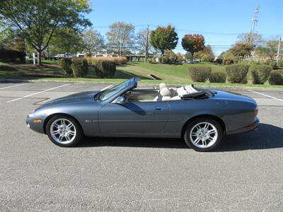 2001 Jaguar XK8 Convertible   - Photo 11 - Bohemia, NY 11716