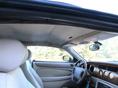 2001 Jaguar XK8 Convertible   - Photo 50 - Bohemia, NY 11716