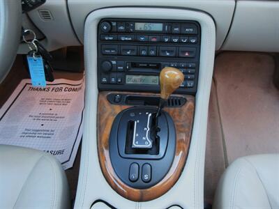 2001 Jaguar XK8 Convertible   - Photo 46 - Bohemia, NY 11716