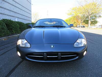 2001 Jaguar XK8 Convertible   - Photo 18 - Bohemia, NY 11716