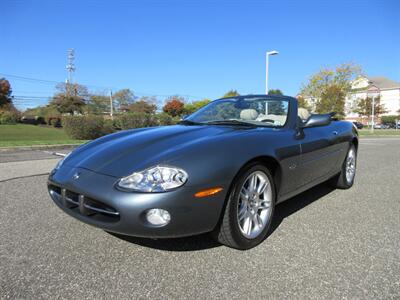 2001 Jaguar XK8 Convertible   - Photo 5 - Bohemia, NY 11716
