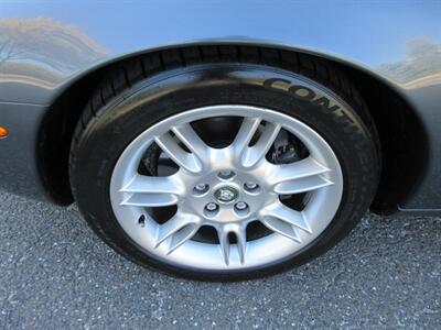 2001 Jaguar XK8 Convertible   - Photo 62 - Bohemia, NY 11716