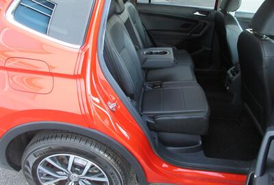 2018 Volkswagen Tiguan 2.0T SE 4Motion - Photo 42 - Bohemia, NY 11716