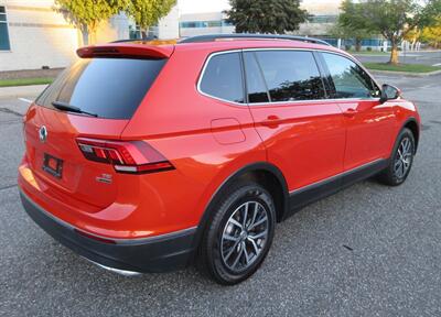 2018 Volkswagen Tiguan 2.0T SE 4Motion - Photo 4 - Bohemia, NY 11716