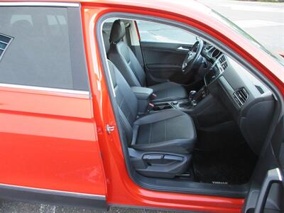 2018 Volkswagen Tiguan 2.0T SE 4Motion - Photo 44 - Bohemia, NY 11716