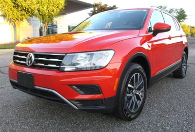 2018 Volkswagen Tiguan 2.0T SE 4Motion - Photo 1 - Bohemia, NY 11716