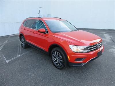 2018 Volkswagen Tiguan 2.0T SE 4Motion - Photo 16 - Bohemia, NY 11716