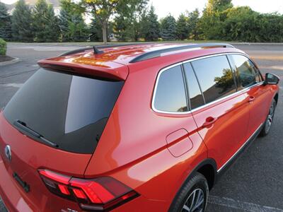 2018 Volkswagen Tiguan 2.0T SE 4Motion - Photo 22 - Bohemia, NY 11716