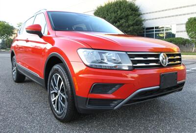 2018 Volkswagen Tiguan 2.0T SE 4Motion - Photo 2 - Bohemia, NY 11716