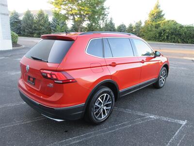 2018 Volkswagen Tiguan 2.0T SE 4Motion - Photo 18 - Bohemia, NY 11716