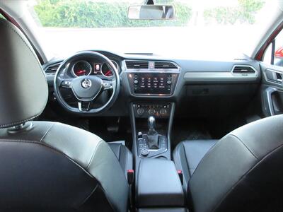 2018 Volkswagen Tiguan 2.0T SE 4Motion - Photo 35 - Bohemia, NY 11716