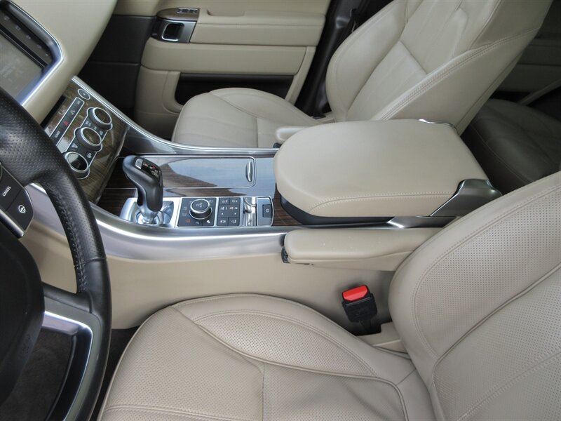 2016 Land Rover Range Rover Sport Supercharged   - Photo 34 - Bohemia, NY 11716