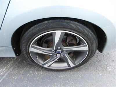 2015 Volvo S60 T6 R-Design Platinum - Photo 57 - Bohemia, NY 11716