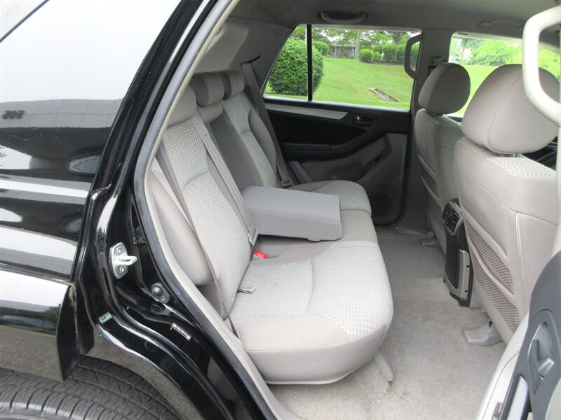 2007 Toyota 4Runner SR5   - Photo 49 - Bohemia, NY 11716