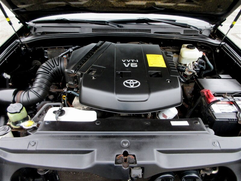 2007 Toyota 4Runner SR5   - Photo 65 - Bohemia, NY 11716