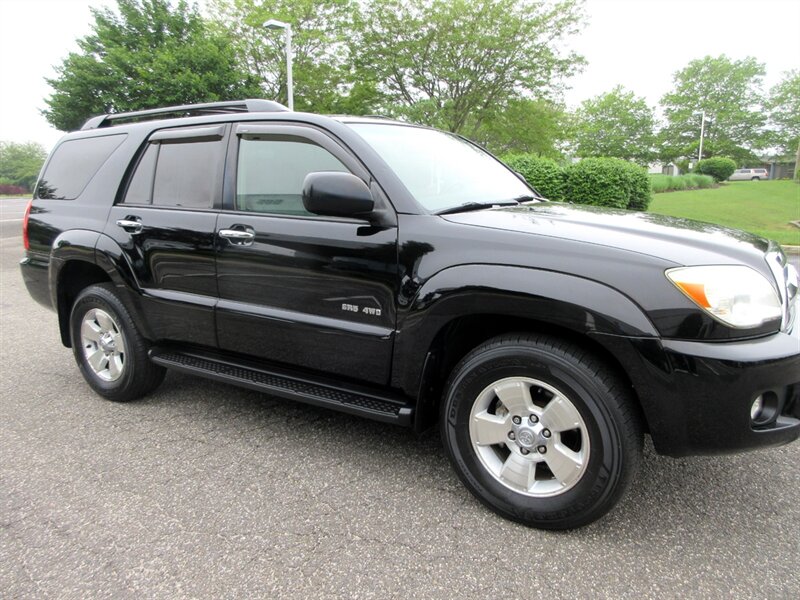 2007 Toyota 4Runner SR5   - Photo 21 - Bohemia, NY 11716