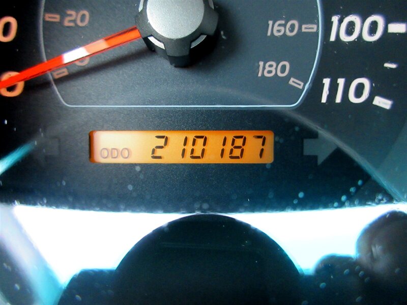 2007 Toyota 4Runner SR5   - Photo 76 - Bohemia, NY 11716