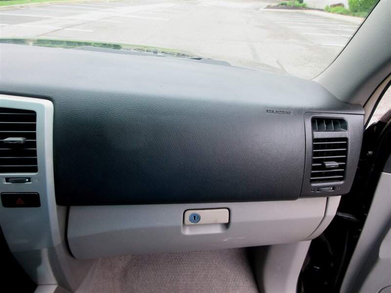 2007 Toyota 4Runner SR5   - Photo 52 - Bohemia, NY 11716