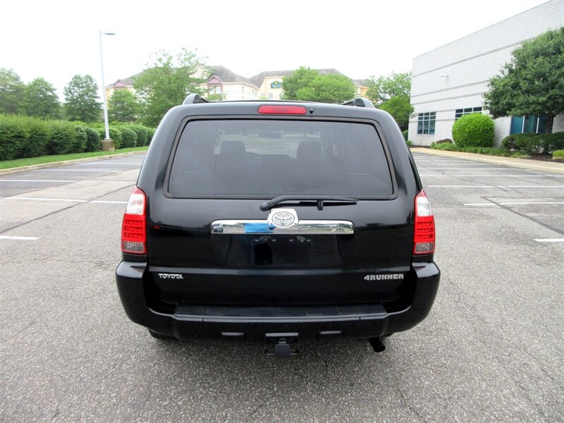 2007 Toyota 4Runner SR5   - Photo 20 - Bohemia, NY 11716