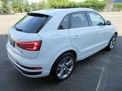 2016 Audi Q3 2.0T Quattro Prestige S Line   - Photo 26 - Bohemia, NY 11716