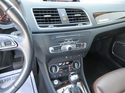 2016 Audi Q3 2.0T Quattro Prestige S Line   - Photo 39 - Bohemia, NY 11716